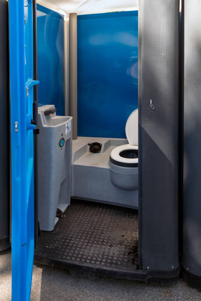 Portable Toilet Options We Offer in Thornville, OH