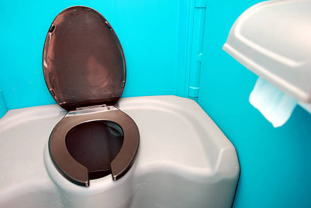 Best Portable restroom trailer rental  in Thornville, OH